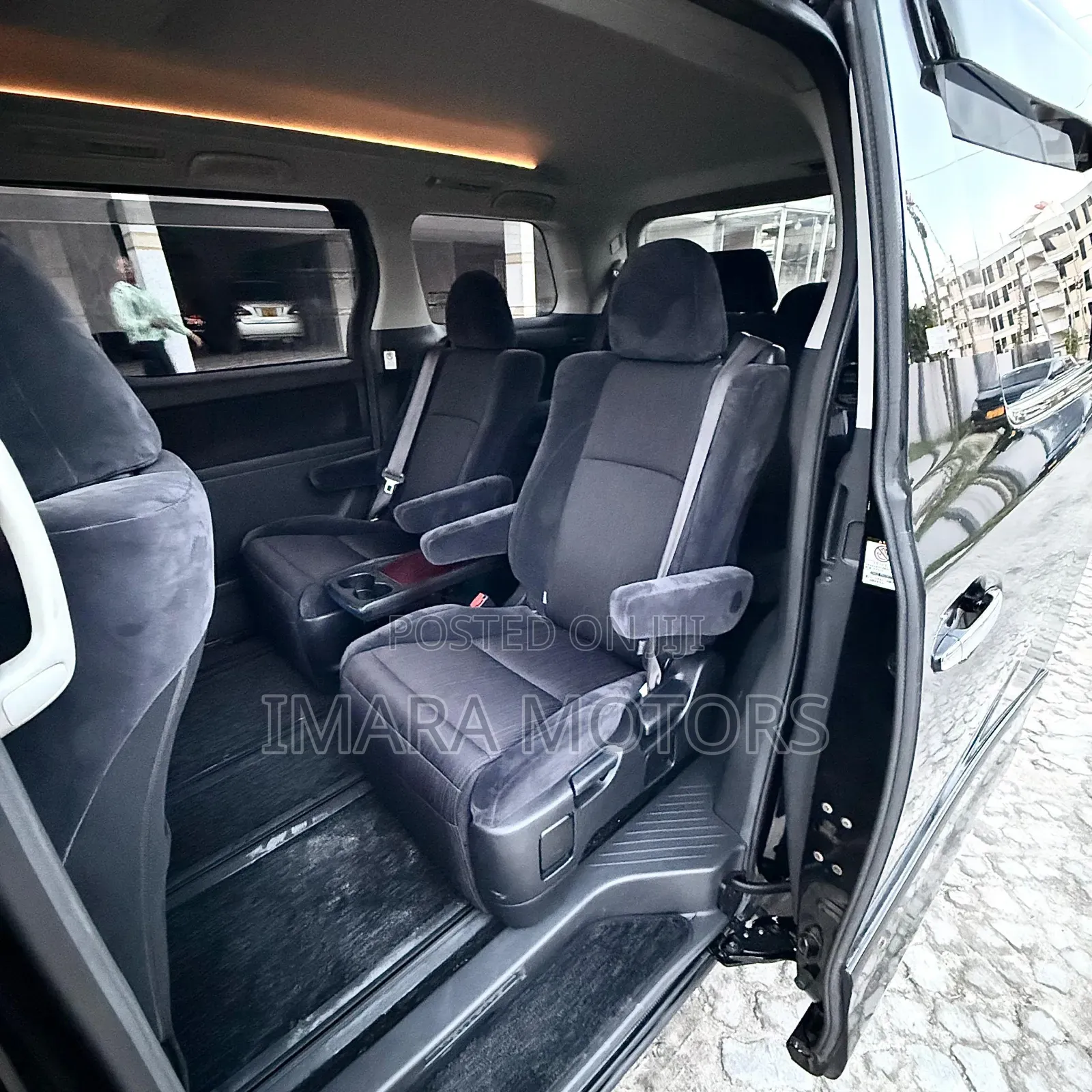 Toyota Alphard 2008 Black