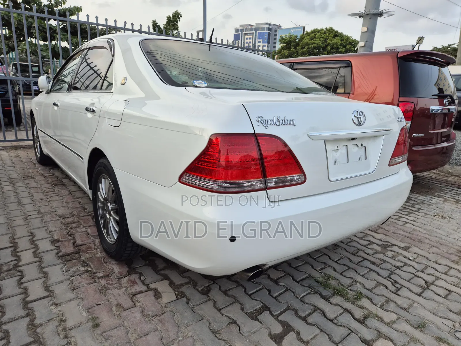 Toyota Crown 2004 White