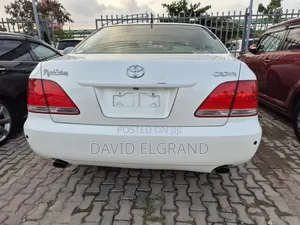 Toyota Crown 2004 White