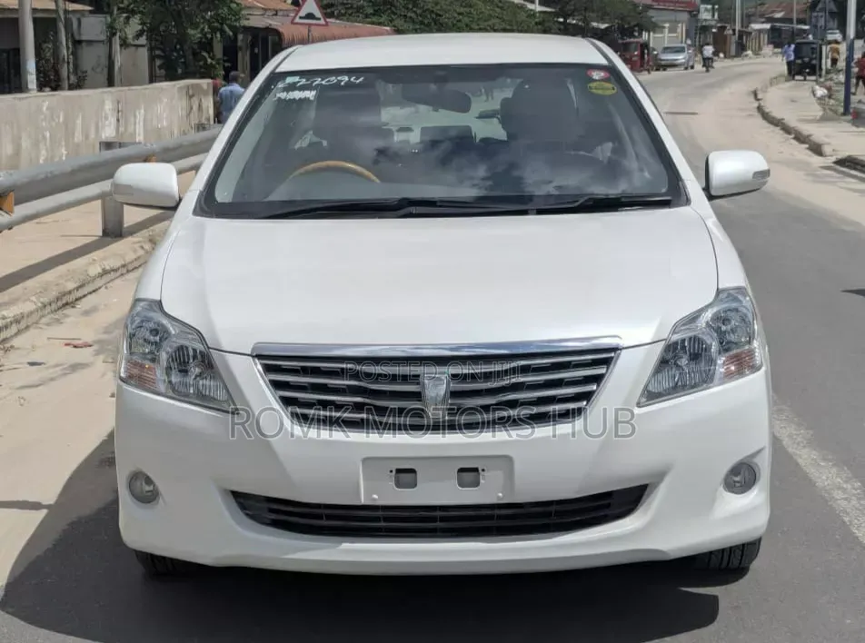 Toyota Premio 2008 White