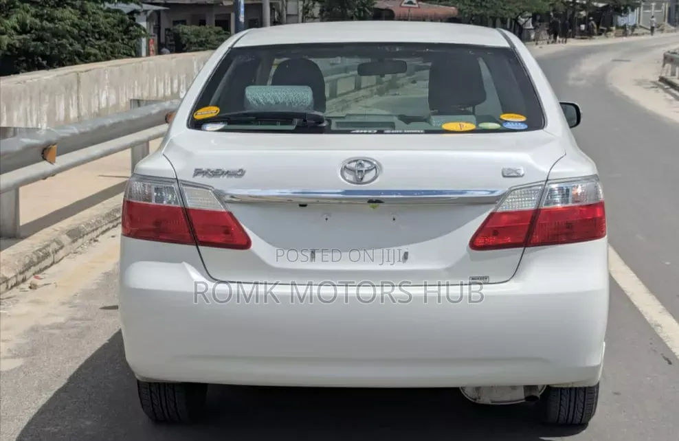 Toyota Premio 2008 White