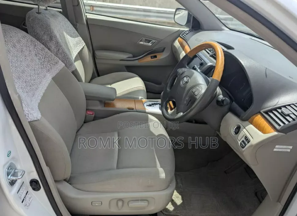 Toyota Premio 2008 White