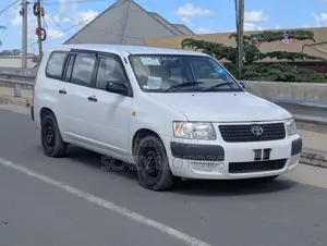 Toyota Succeed 2005 White