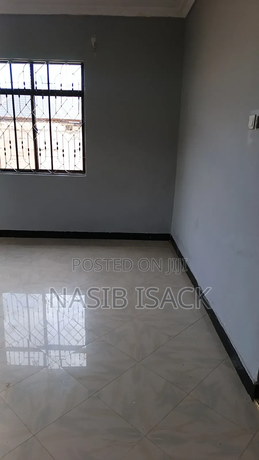 Furnished 3bdrm House in Mkolani for sale