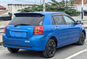 Toyota Corolla RunX 2005 Blue