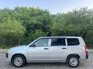 Toyota Probox 1.5 GL 2WD 2014 Silver