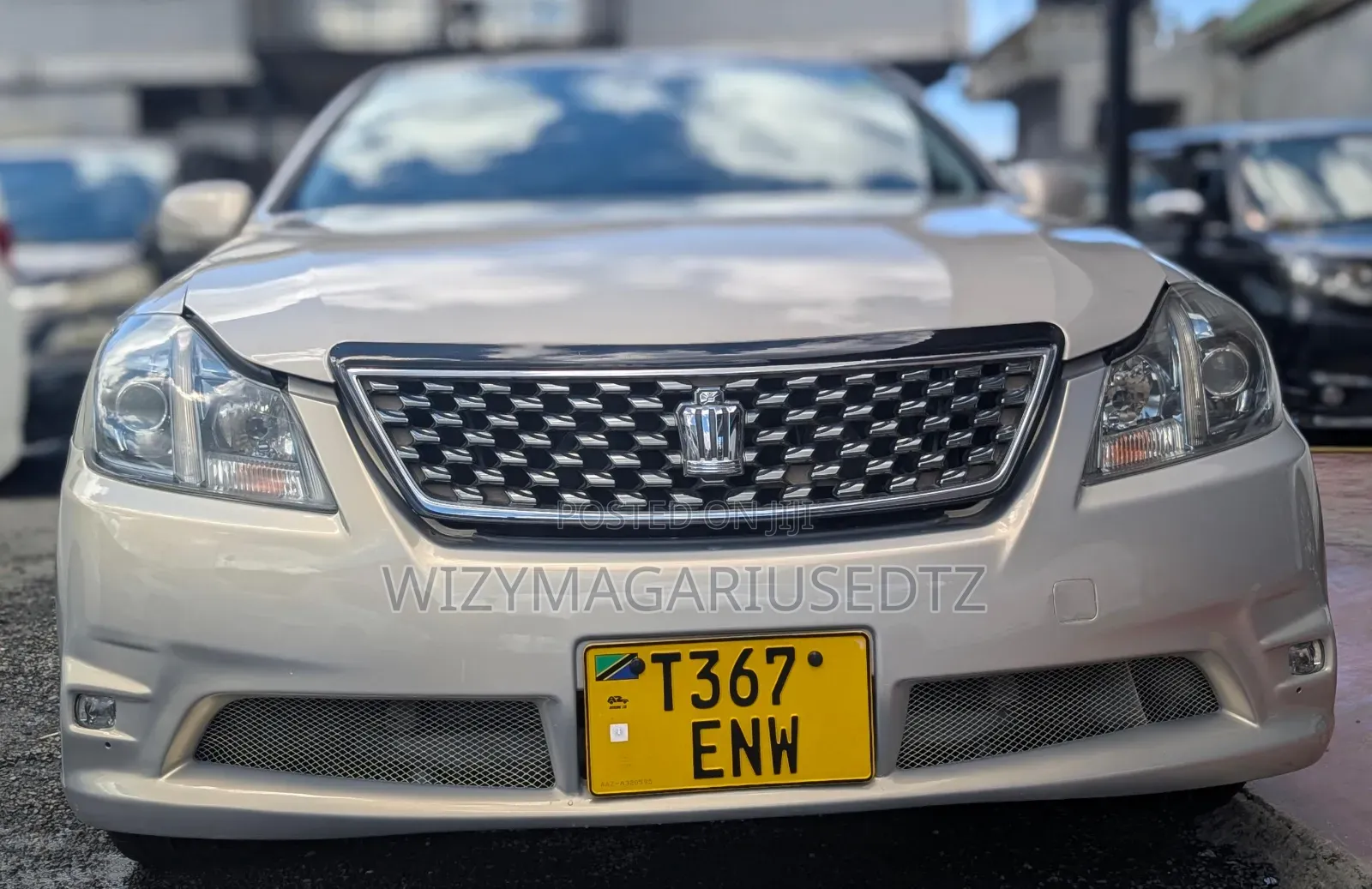 Toyota Crown 2009 Silver