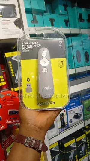Logitech R500s Laser Presentation Remote (Graphite-Colored)