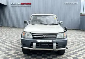 Toyota Land Cruiser Prado 1997 Gold