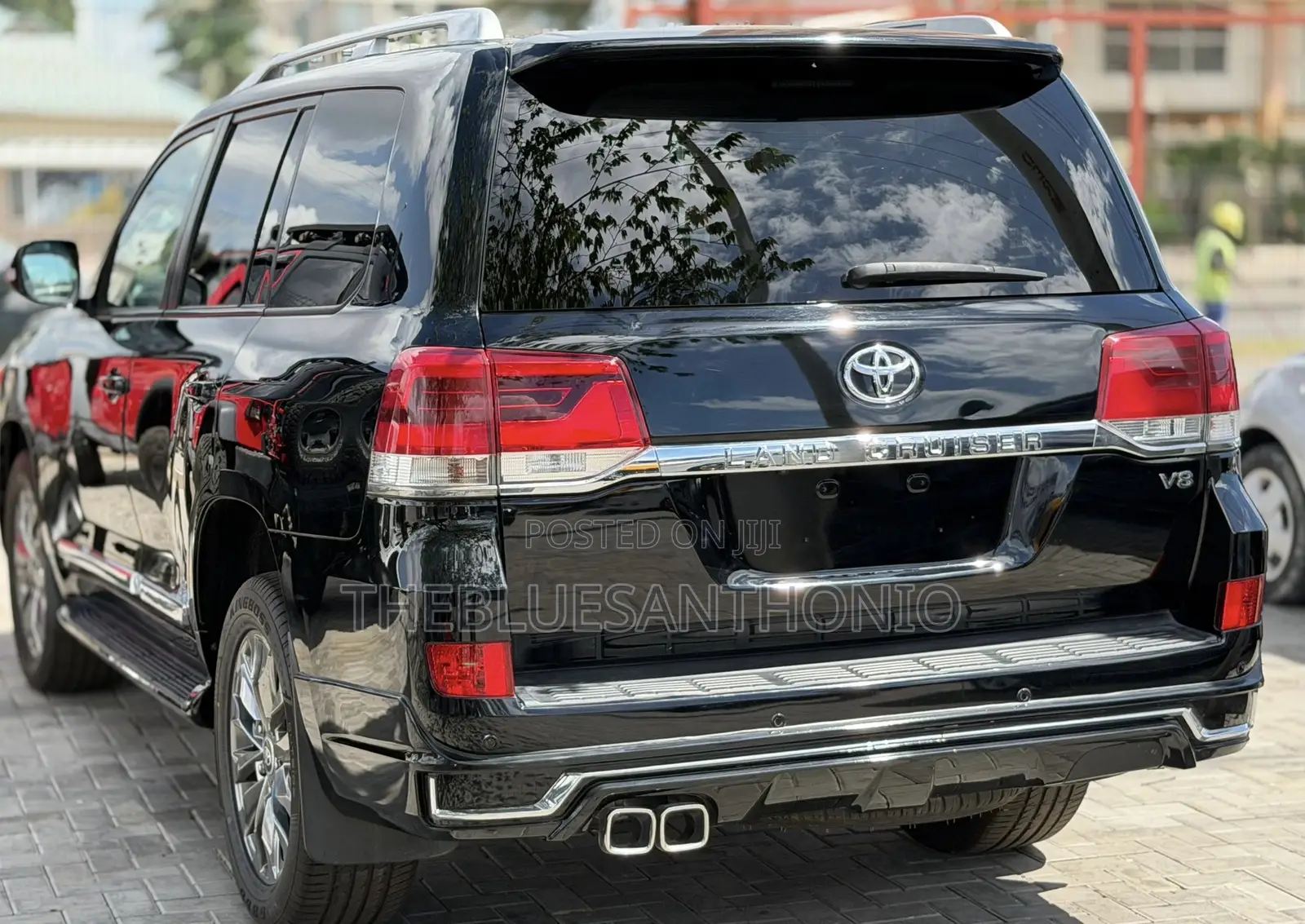 Toyota Land Cruiser 2022 Black