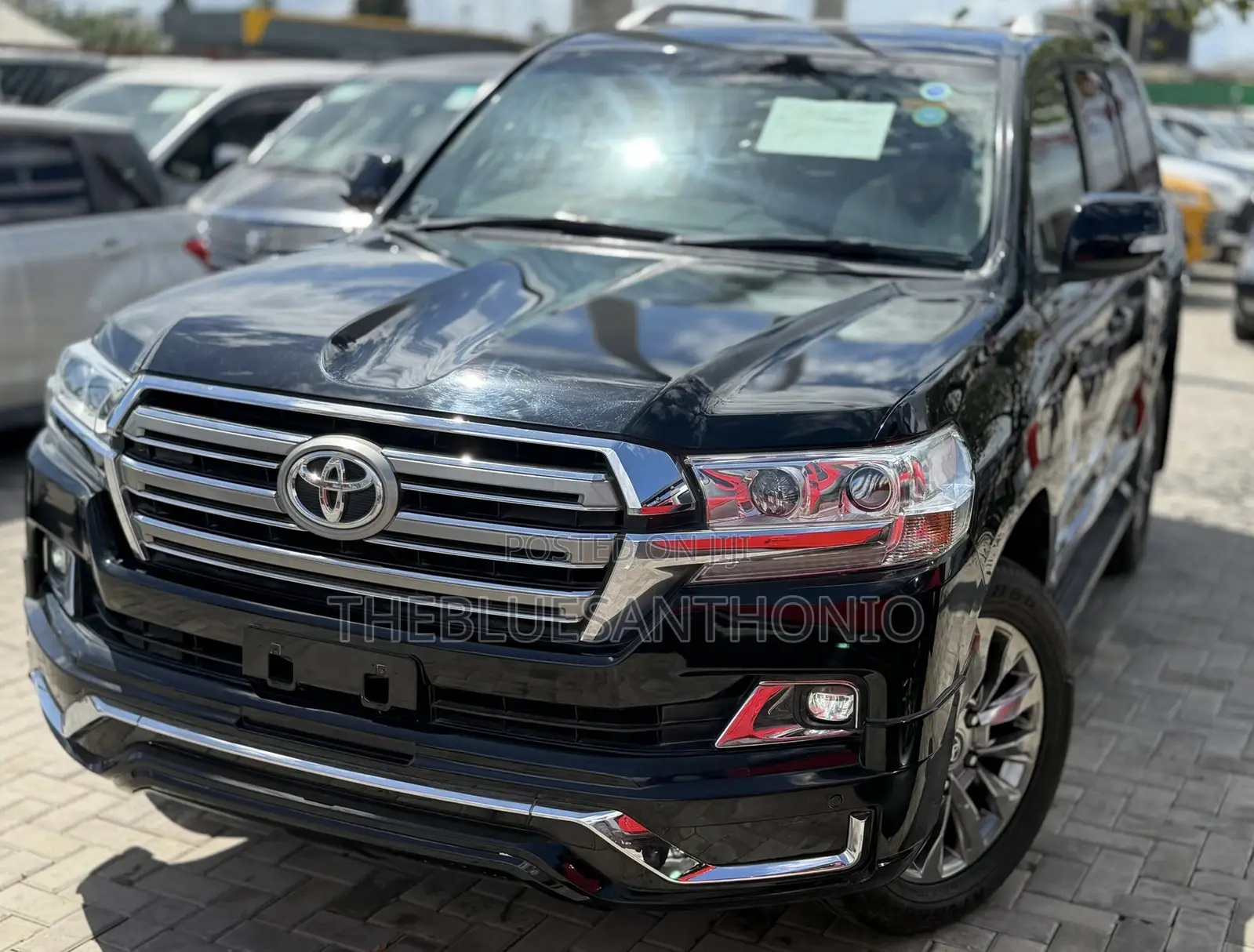 Toyota Land Cruiser 2022 Black