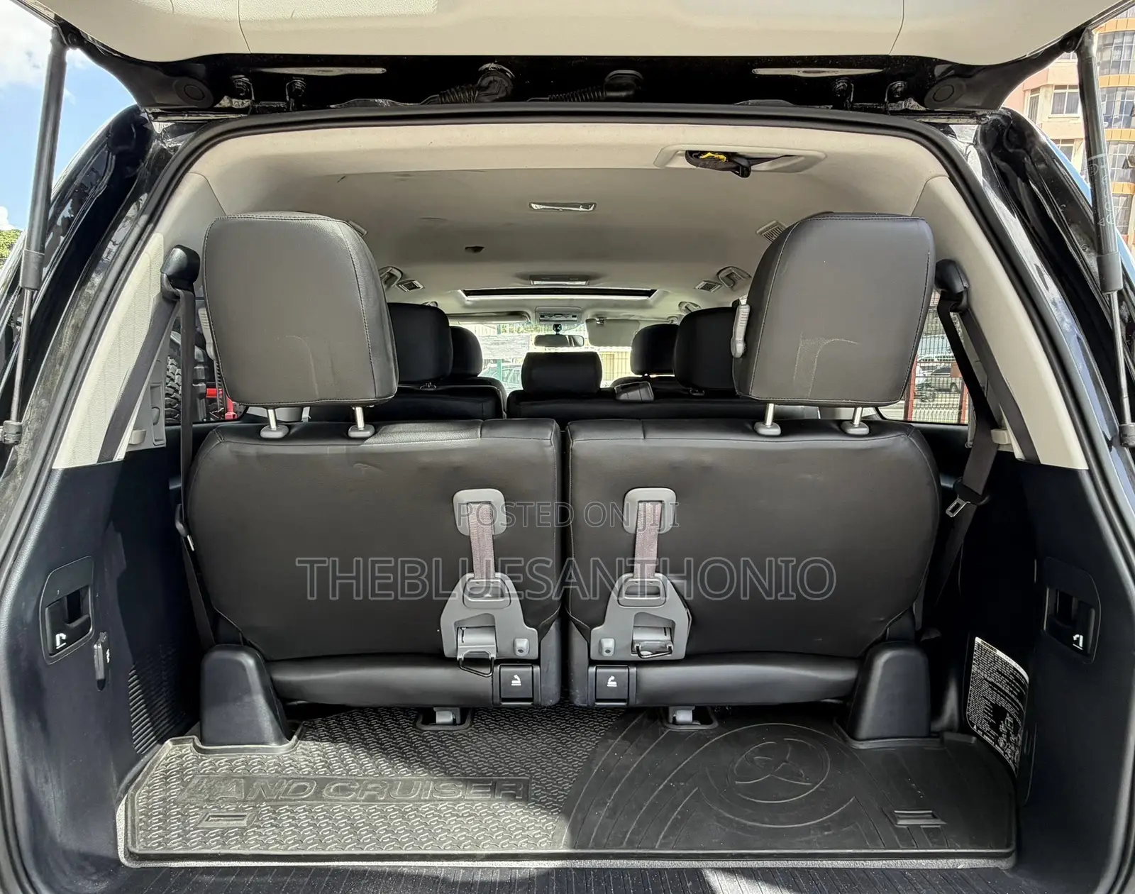 Toyota Land Cruiser 2022 Black