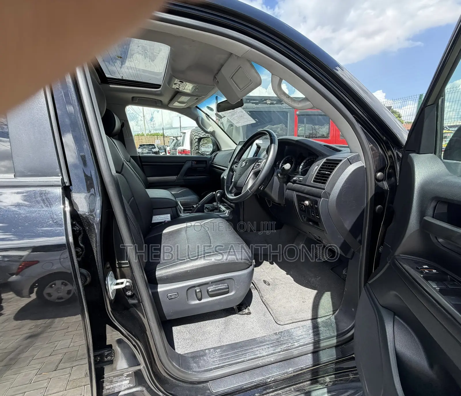 Toyota Land Cruiser 2022 Black