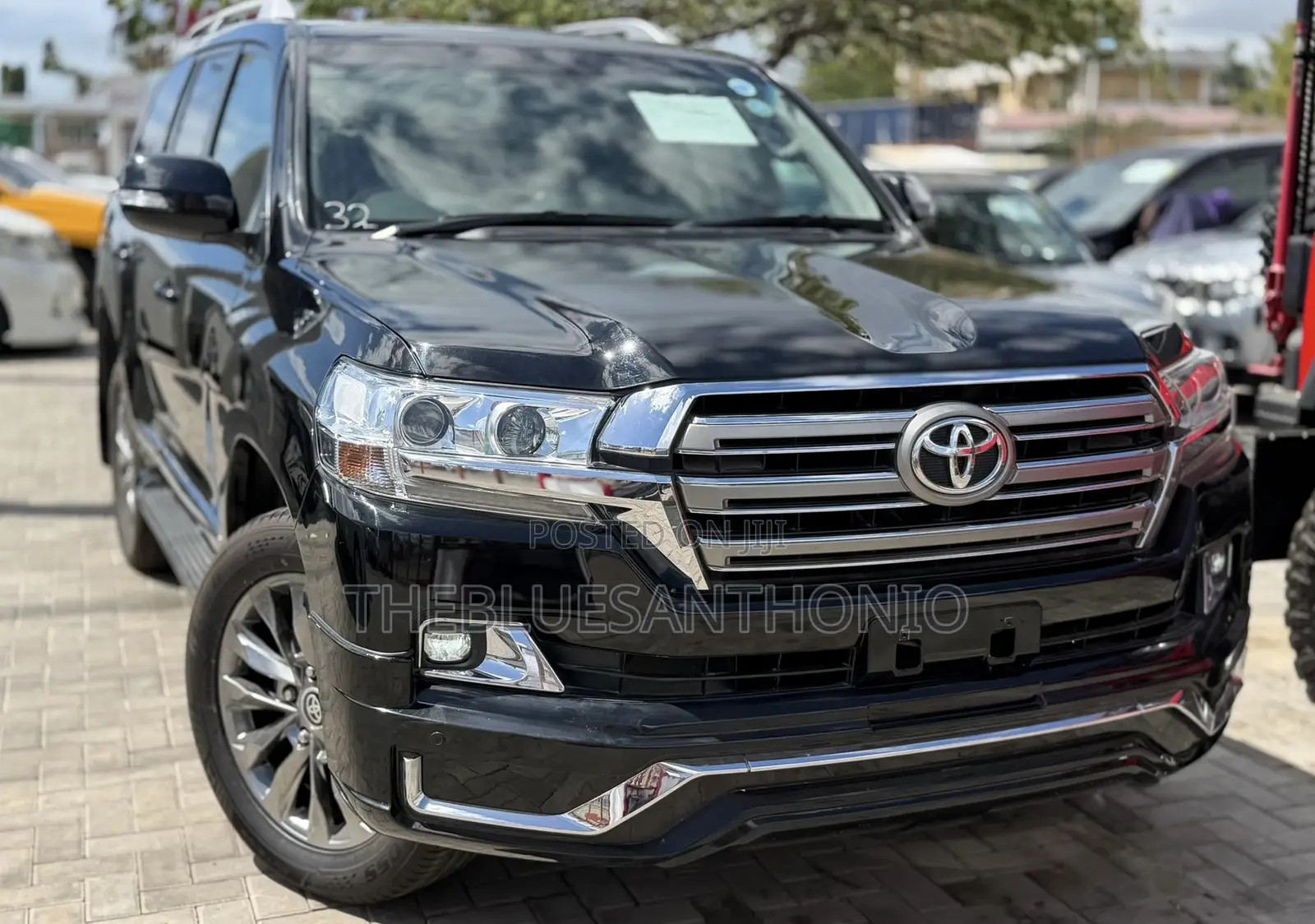 Toyota Land Cruiser 2022 Black