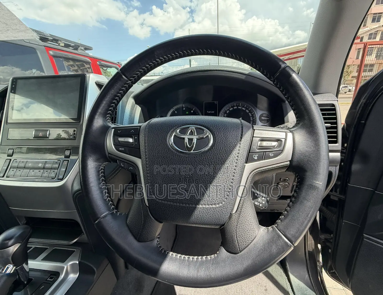 Toyota Land Cruiser 2022 Black