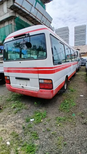 Toyota Coaster 1998