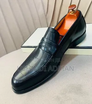 Viatu Brand: ClarksSize: 39–46
