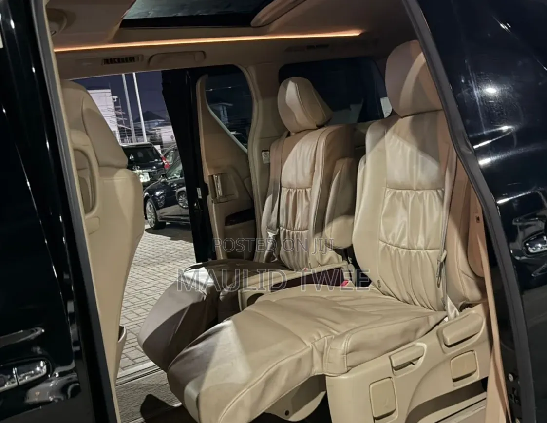 Toyota Alphard 2009 Black