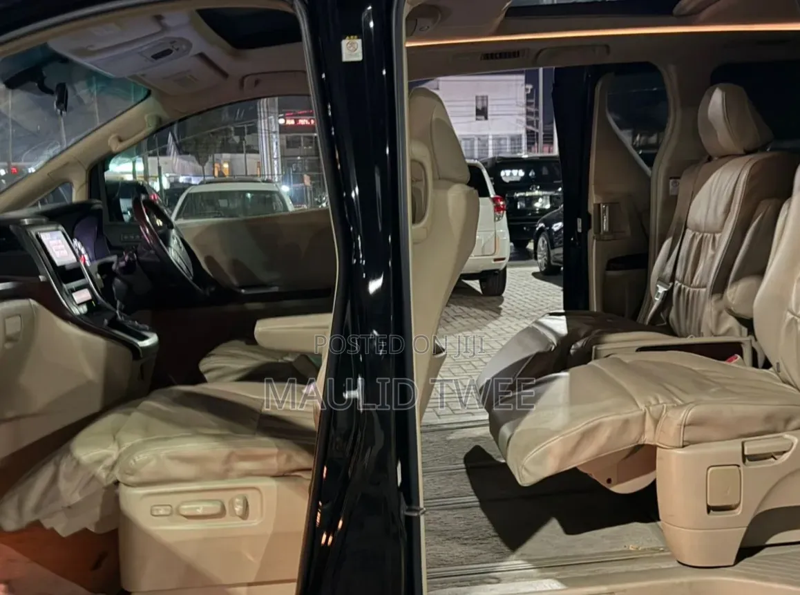 Toyota Alphard 2009 Black
