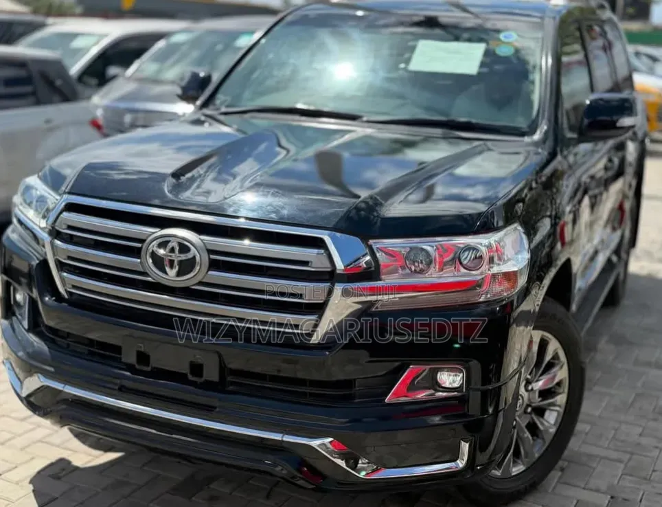 Toyota Land Cruiser 2020 Black