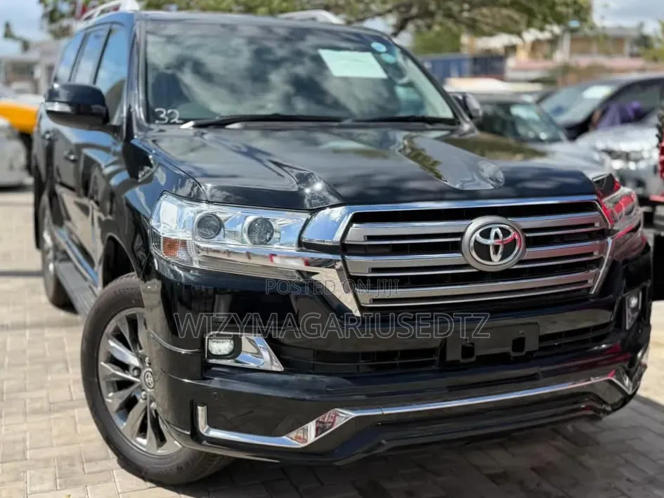 Toyota Land Cruiser 2020 Black