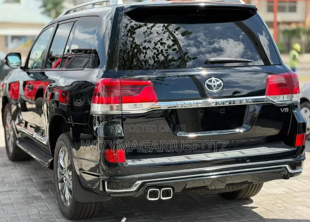 Toyota Land Cruiser 2020 Black