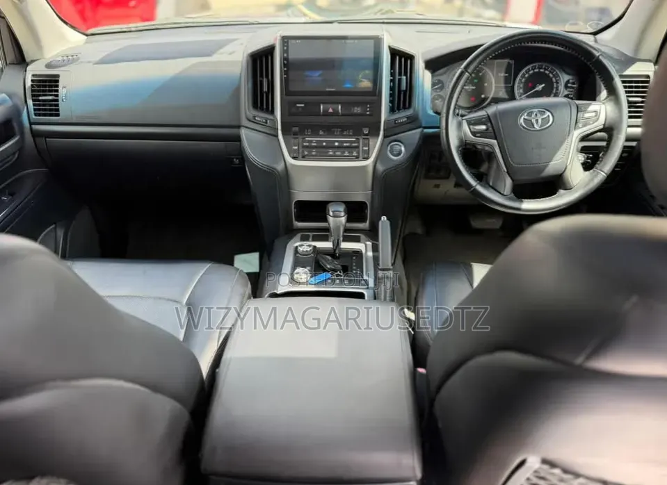 Toyota Land Cruiser 2020 Black