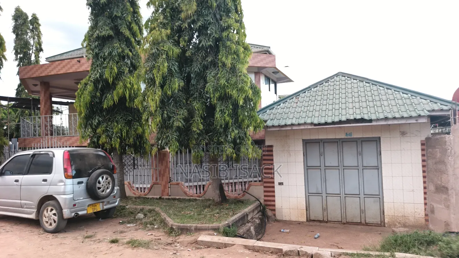 Furnished 12bdrm Townhouse/Terrace in Mecco for sale