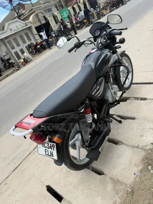 Bajaj Boxer 125 2024 Black