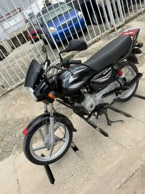 Bajaj Boxer 125 2024 Black
