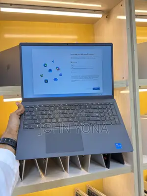 New Laptop Dell Inspiron 15 8GB Intel SSD 512GB