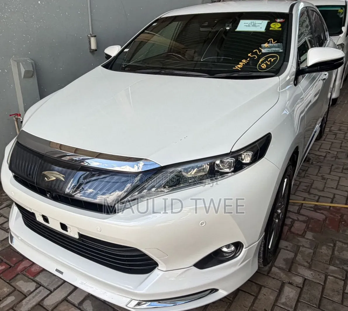 Toyota Harrier 2014 White