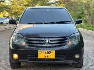 Toyota IST 2005 Black