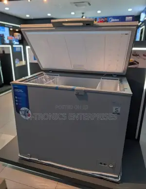 Midea Chest Freezer Inverter 200 Litres