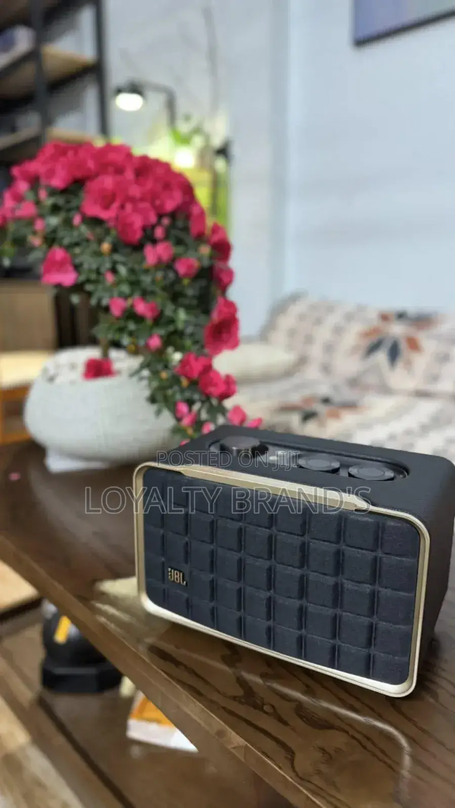 JBL Authentics 200 – Retro Premium Speaker Smart Home Audio Experience