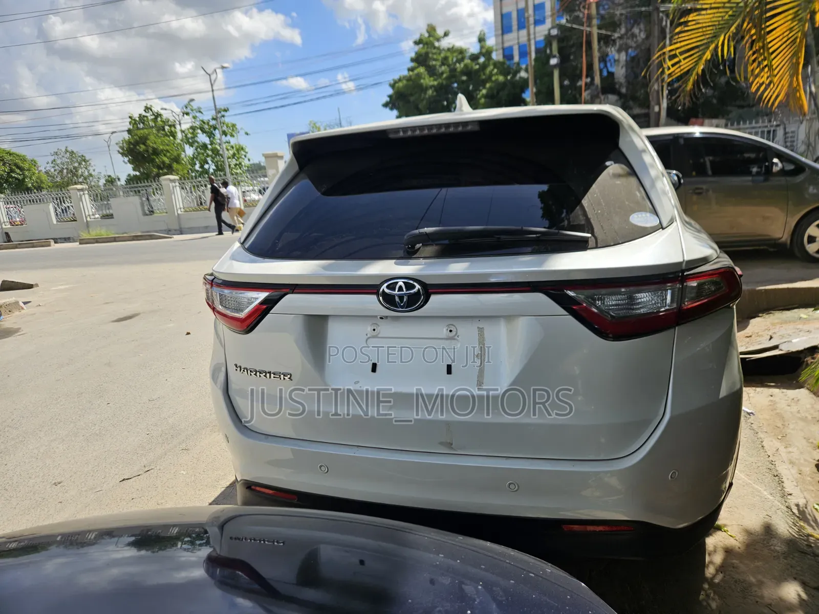 Toyota Harrier 2018 White