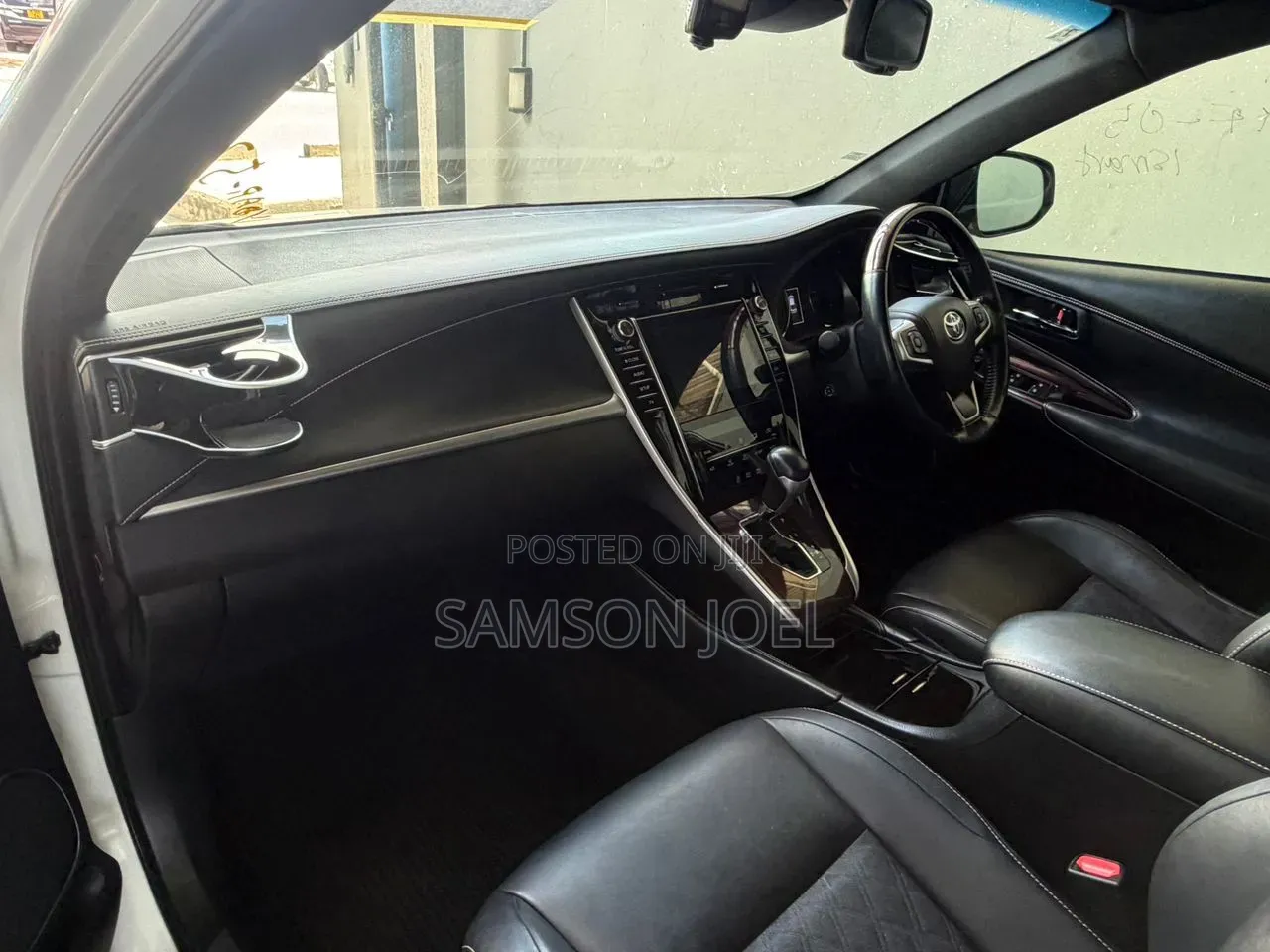 Toyota Harrier 2014 White