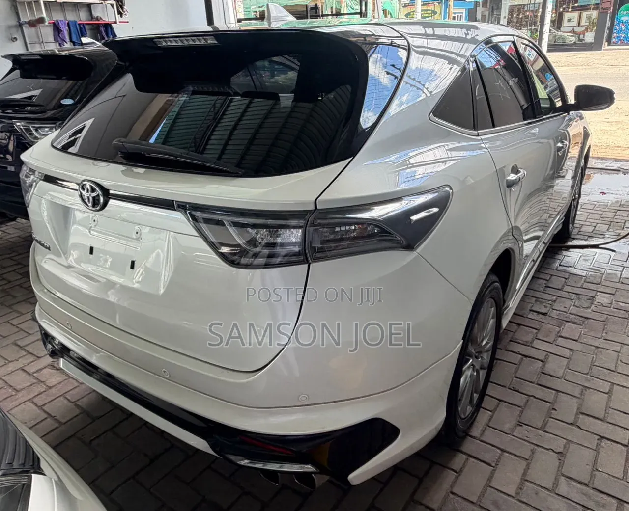 Toyota Harrier 2014 White