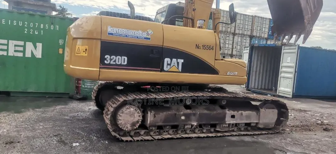 Whatsapp Call 
*Excavator Cat323d2l
*Bei 250m*