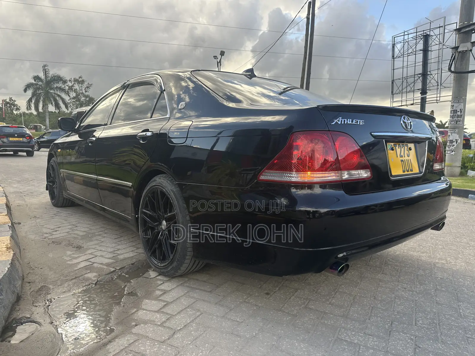 Toyota Crown 2004 Black