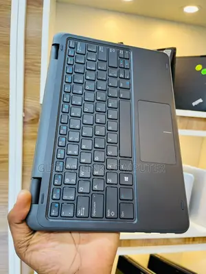 New Laptop Dell Latitude 3189 4GB Intel SSD 128GB