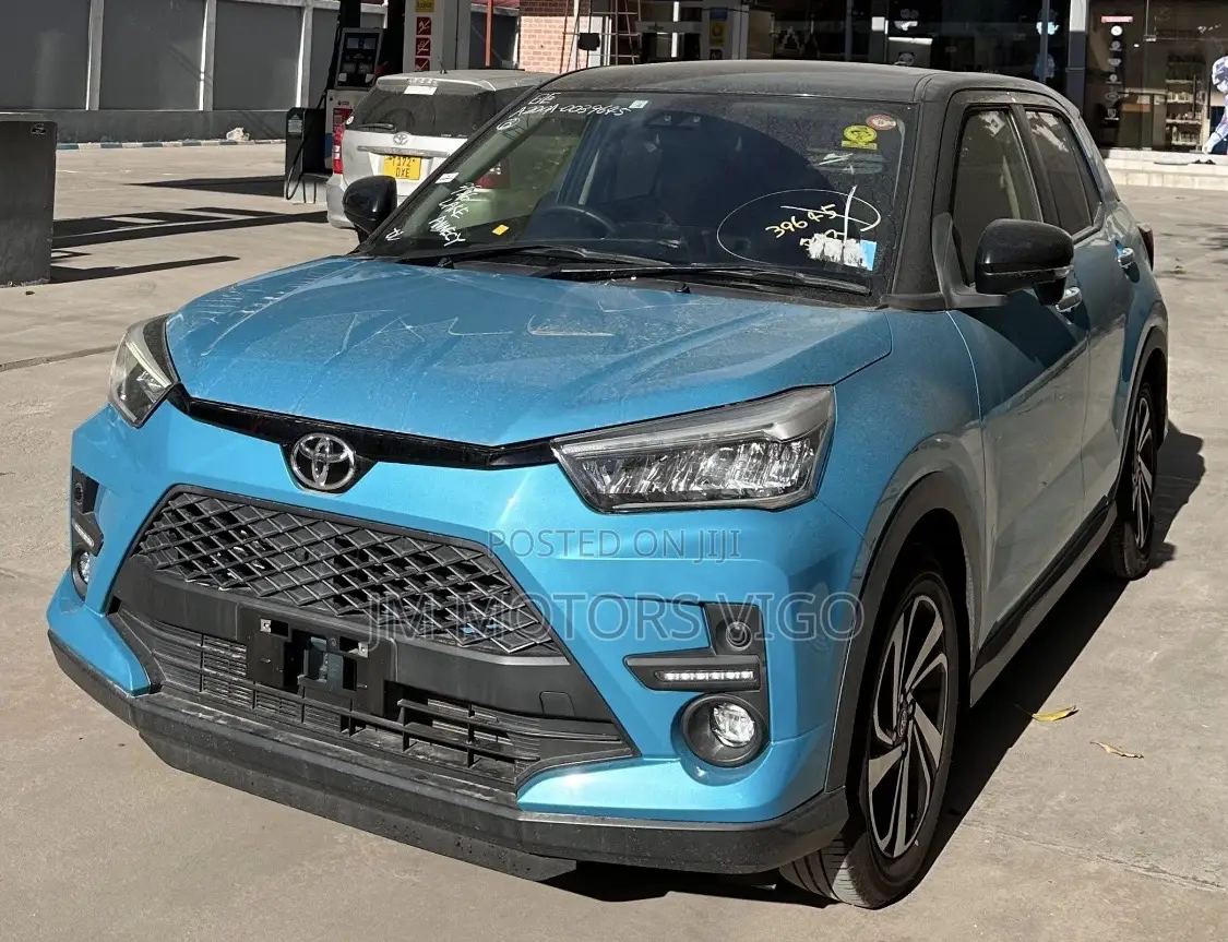 Toyota Raize 2021 Blue