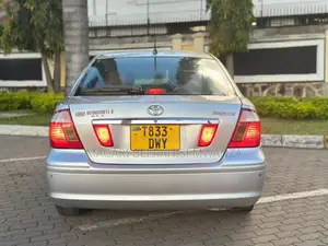 Toyota Premio 1.5 FWD 2004 Silver