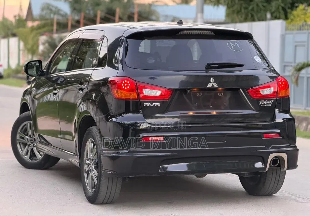 Mitsubishi RVR 2013 Black