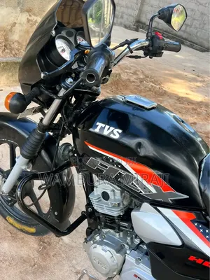 New TVS HLX 125 2025 Black