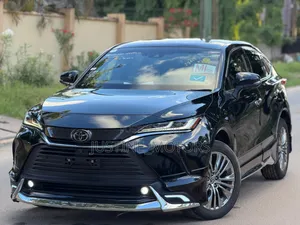Toyota Harrier 2021 Black