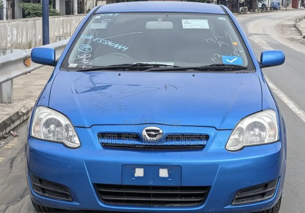 Toyota Corolla RunX 2005 Blue