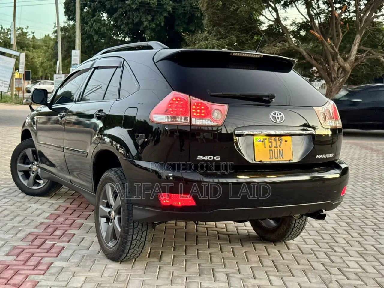 Toyota Harrier 2.4 4WD 2005 Black