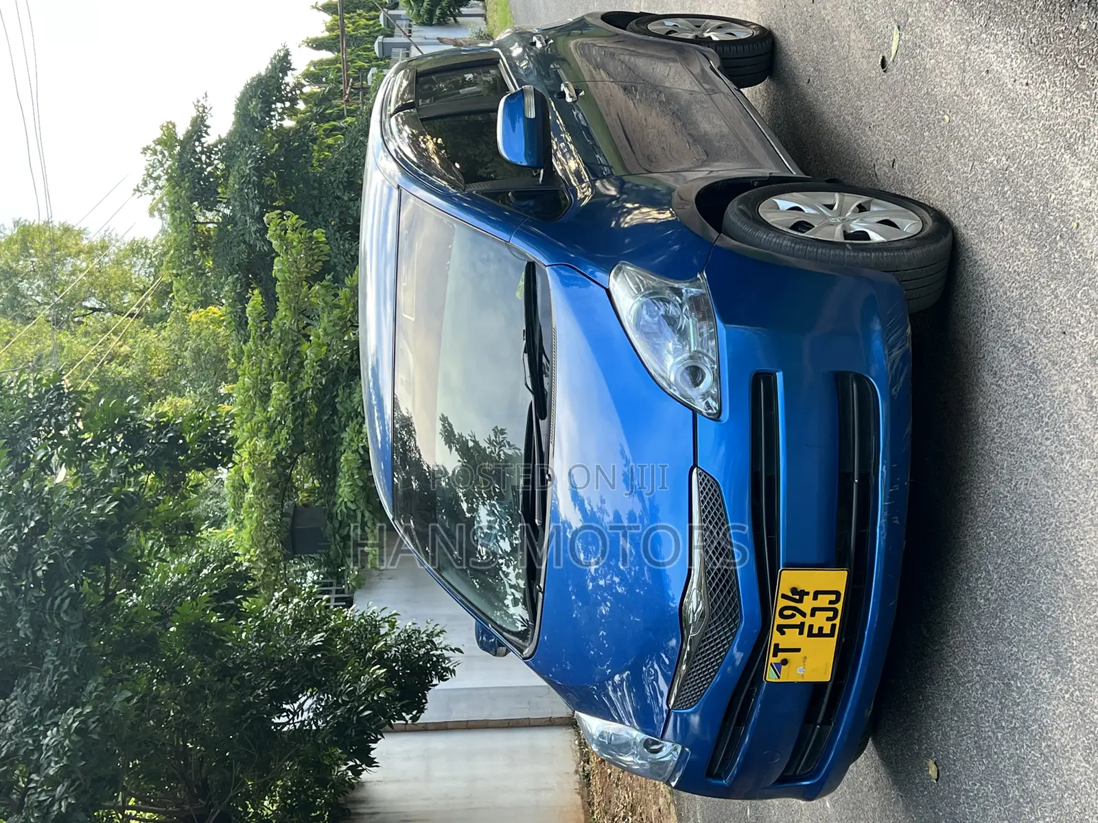 Toyota Ractis 2008 Blue