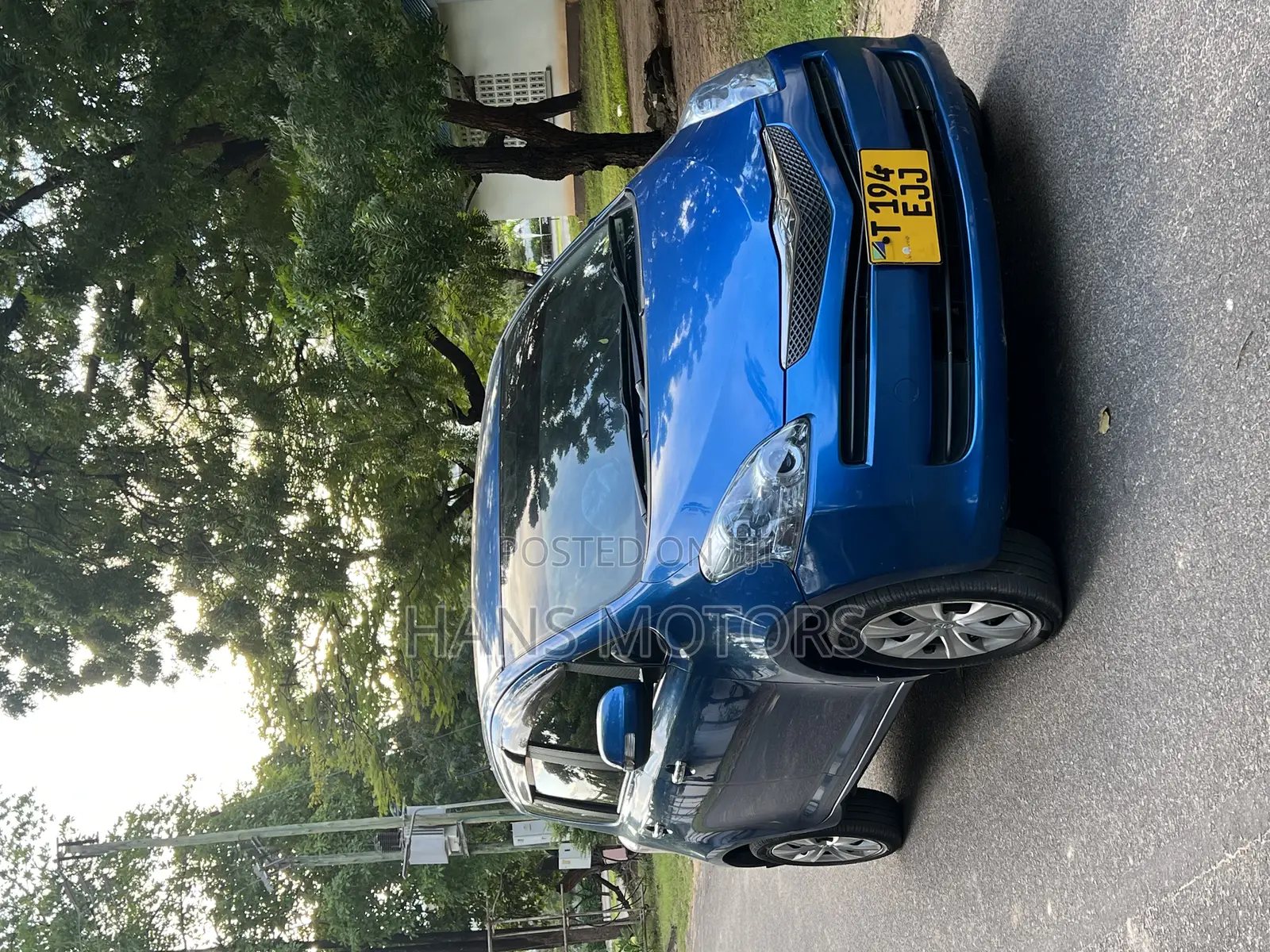 Toyota Ractis 2008 Blue
